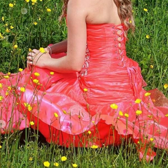 Strapless Graduation/Prom Dress - Picture 2 of 3